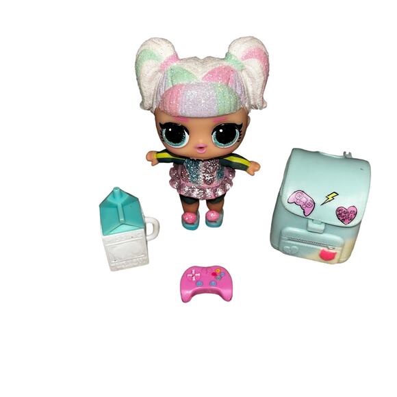 LOL OMG Surprise Doll With Accessories - Picture 1 of 4